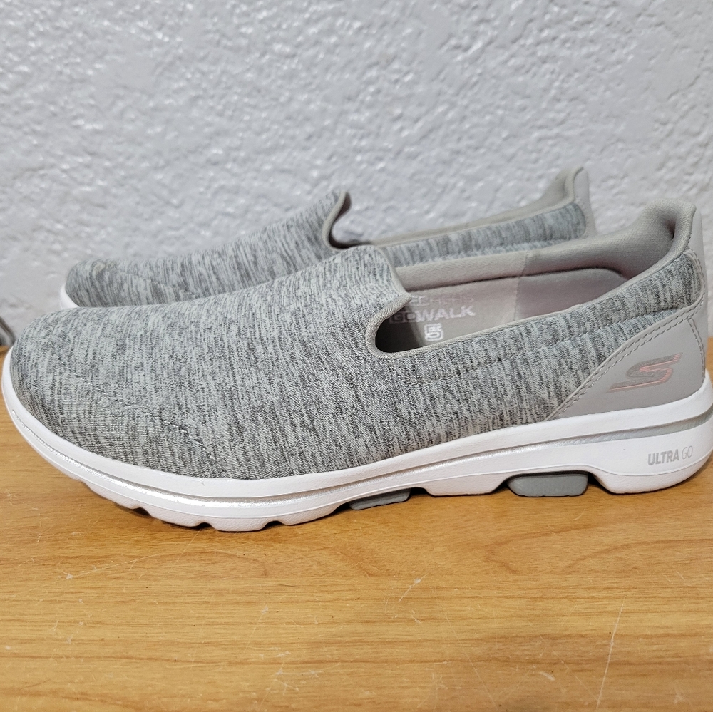 Skechers Go Walk 5